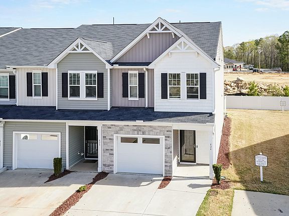 4th image of 424 Leighann Ridge Ln