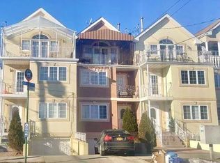 905 Dean Ave, Bronx, NY 10465
