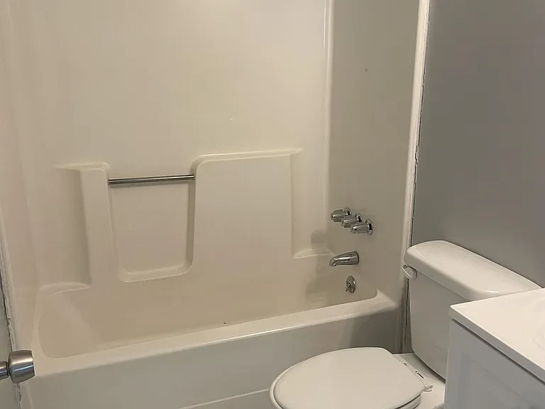 2220 S 132nd East Ave — Photo 11