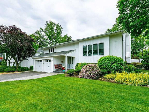 2nd image of 12 Glenn Dr