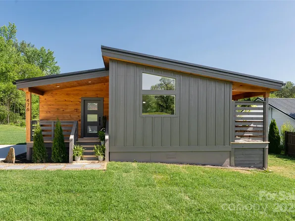 476 Upper Grassy Branch Rd, Asheville, NC 28805