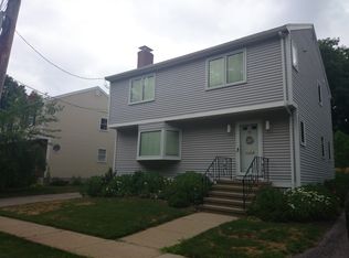 63 Stearns Rd, West Roxbury, MA 02132