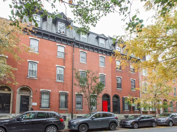 2124 Pine St APT 3R, Philadelphia, PA 19103