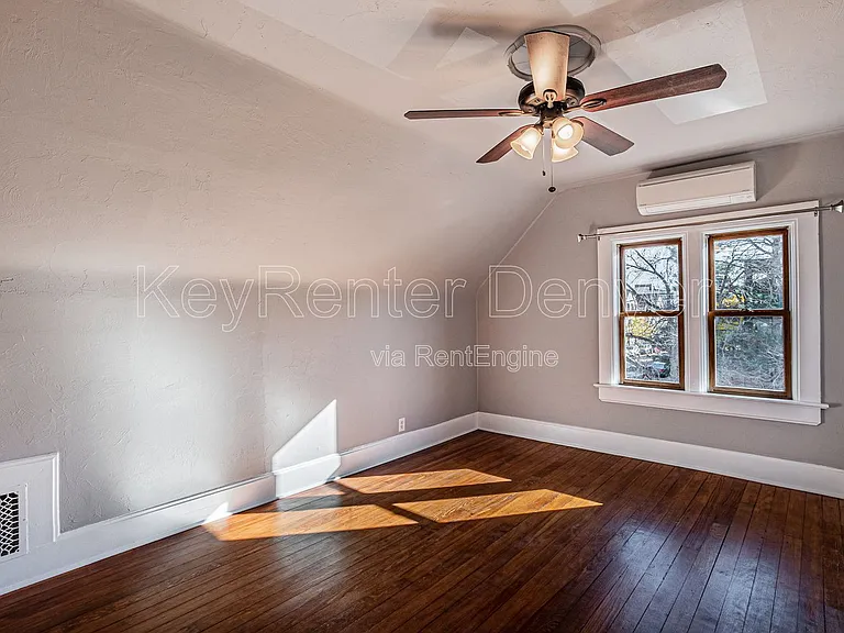 2105 W 31st Ave — Photo 29