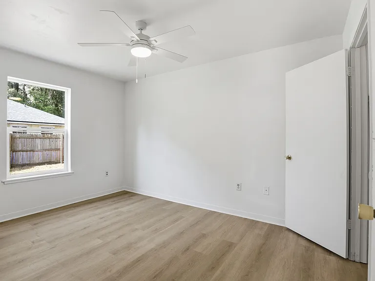 22284 NW 176th Ave #2 — Photo 9