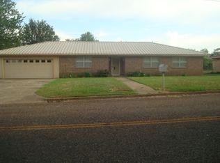 310 Alexander Rd, Mount Pleasant, TX 75455