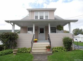 37 Kent St, Blasdell, NY 14219