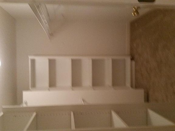 4th image of 6658 Hallendale Dr