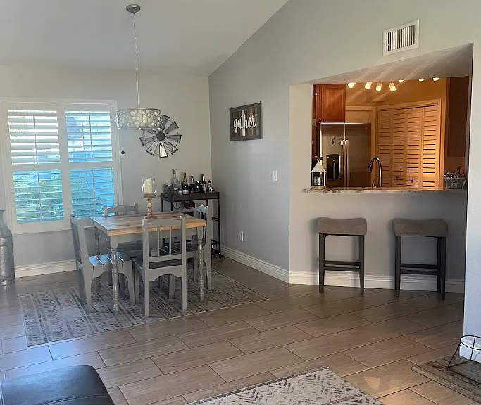 1535 Trafalgar Ln — Photo 5