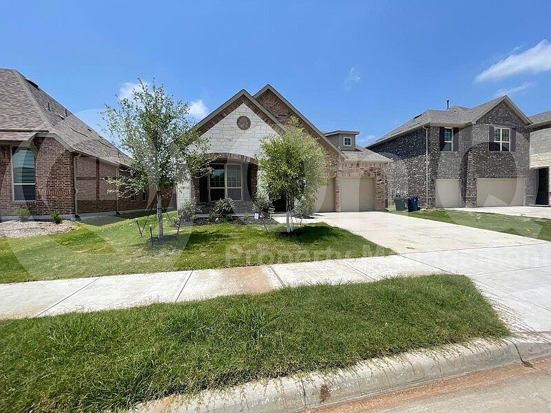 1st image of 821 Wishart Ct
