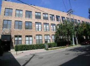 1760 W Wrightwood Ave APT 202, Chicago, IL 60614