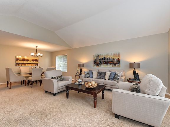 5th image of 8497 Rolling Creek Way