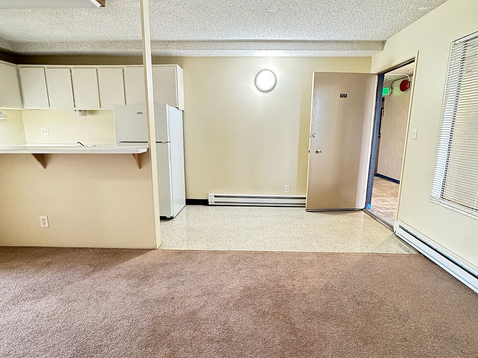 1st image of 4131 11th Ave NE APT 707