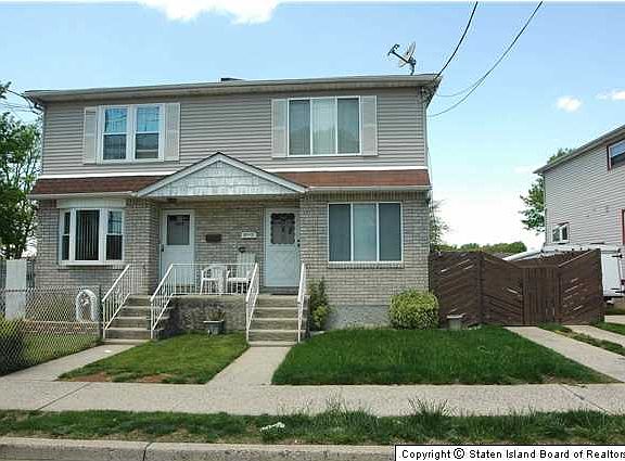 2nd image of 4023 Victory Blvd