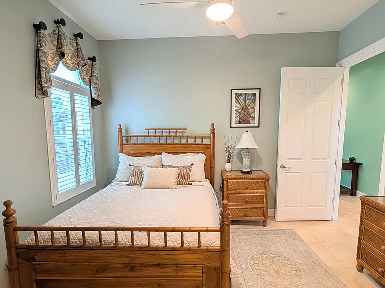 5 Coakley Bay Est #EB — Photo 51