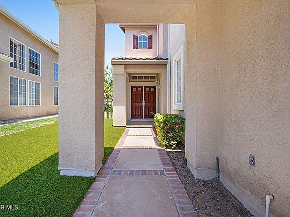 2nd image of 1941 Brush Oak Ct