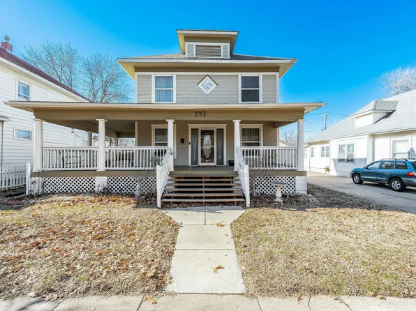 247 S Poplar St, Wichita, KS 67211