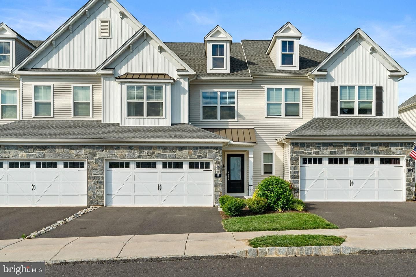 41 Spring Mill Rd