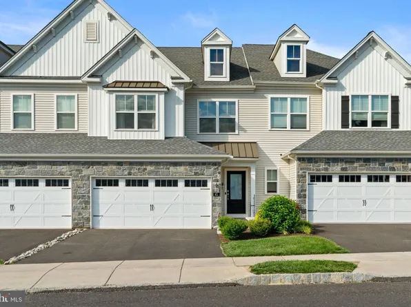 41 Spring Mill Rd, Ivyland, PA 18974