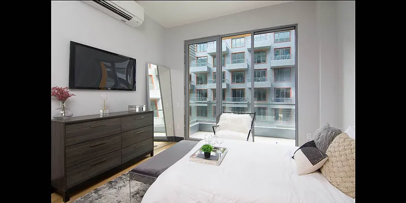 Rented by The KCI Group | media 3