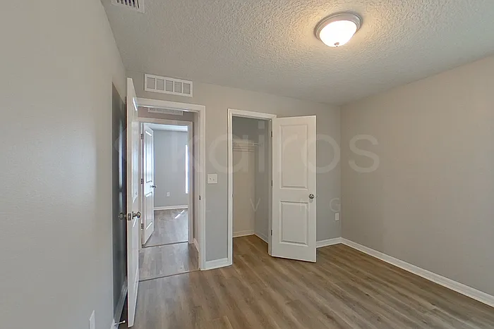 2907 W Camilo Dr — Photo 8
