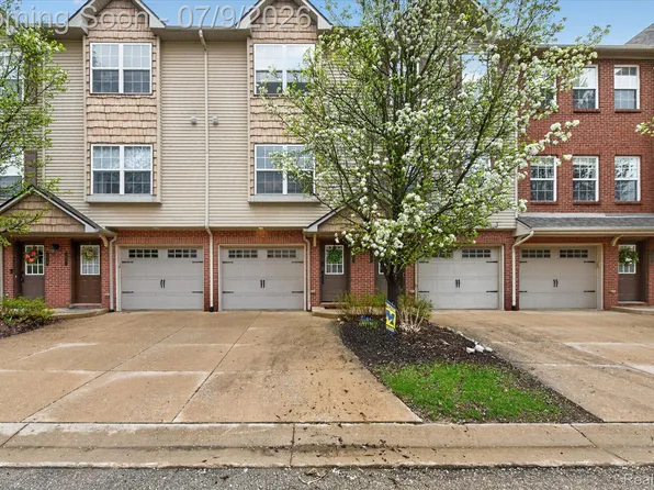 1623 Red Hickory Ct, Howell, MI 48855