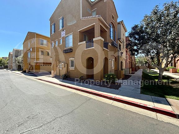 3rd image of 900 S 94th St APT 1113