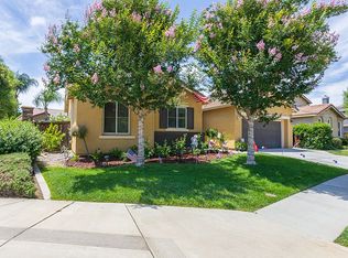 33641 Nandina Ln, Murrieta, CA 92563