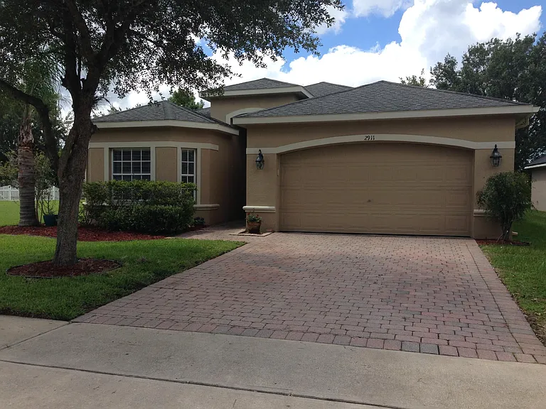 2911 Spring Heather Pl — Photo 1