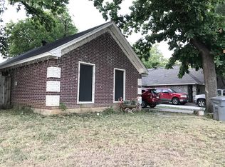 1403 Owega Ave, Dallas, TX 75216