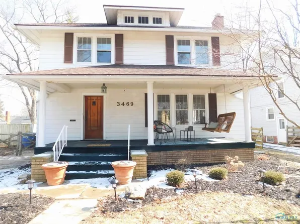 3469 Pineway Dr, Toledo, OH 43614