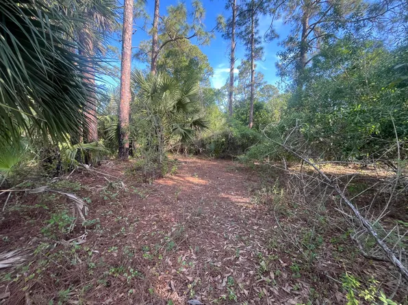 495 Wildwood Avenue, Clewiston, FL 33440