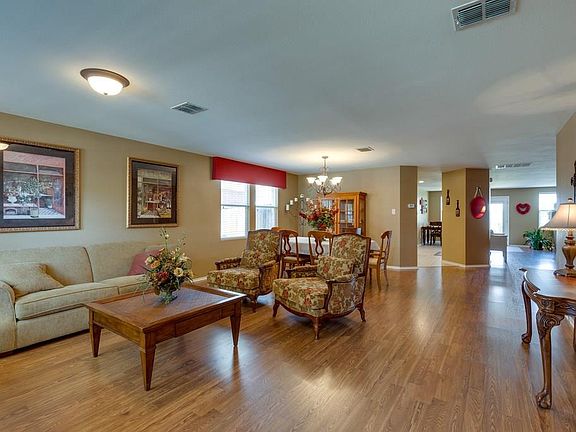 5th image of 4509 Pangolin Dr