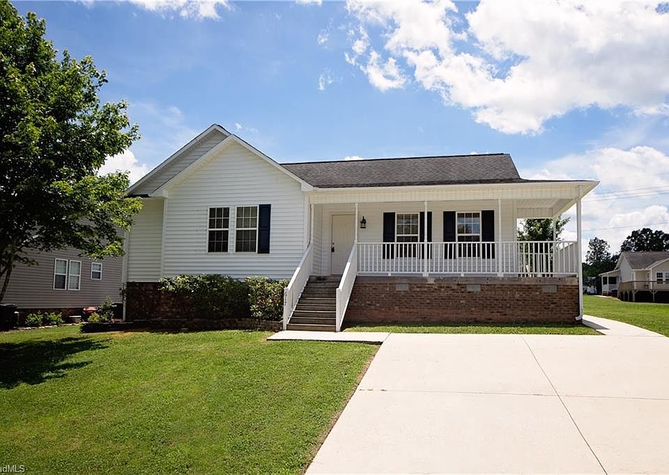 1st image of 617 Danieley Way