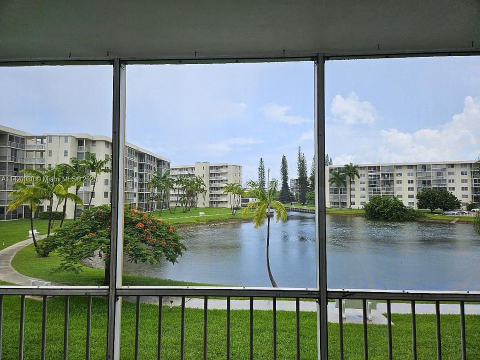 1st image of 2851 Leonard Dr APT J202
