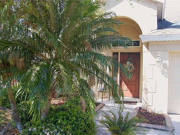 4th image of 2535 Black Lake Blvd