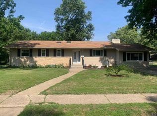 2629 SW Prairie Rd, Topeka, KS 66614