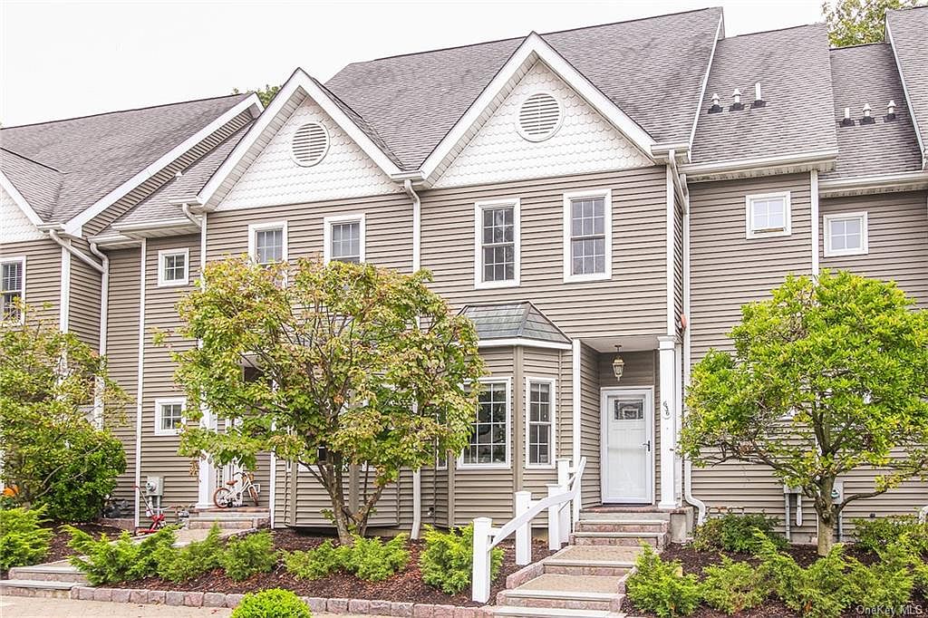 636 E Main Street, Jefferson Valley, NY 10535 Zillow