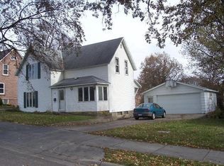 1129 Lake Ave, Detroit Lakes, MN 56501