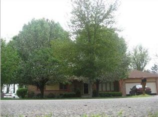 6935 E Bainbridge Rd, Wichita, KS 67226