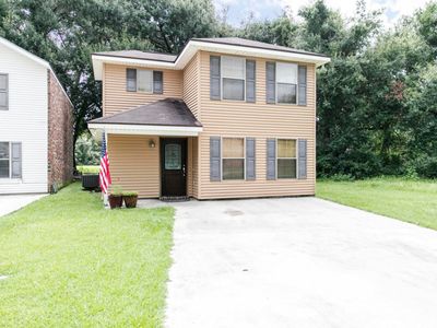 500 Leisure Field Dr, Broussard, LA, 70518