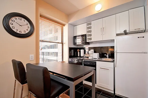 Rented by Global Realty Opportunities | media 54