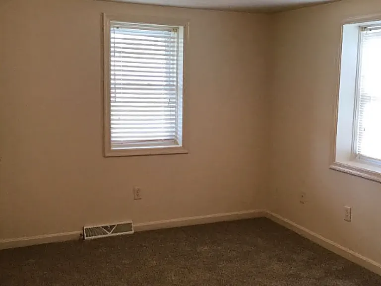 2486 Falling Spring Rd — Photo 9