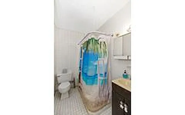 Rented by Douglas Elliman | media 4