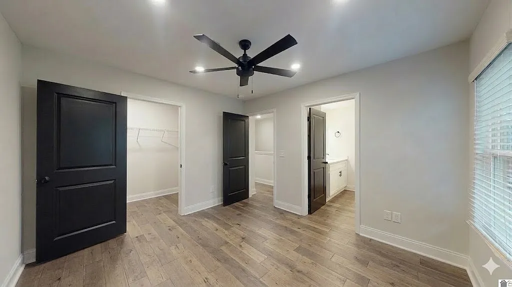 3 bed, 2.5 bath, 1335 sqft, $2,095 — Photo 3