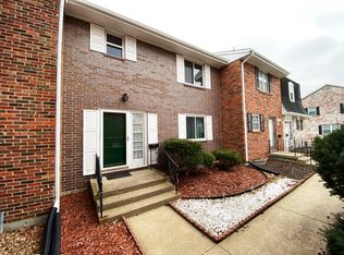 8354 Hadley St, Overland Park, KS 66212