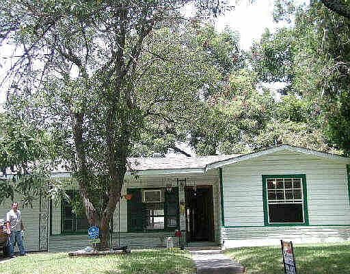 1st image of 539 GENERAL KRUEGER DR