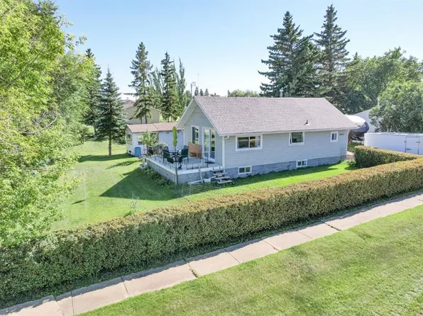 2003 E Haviland St, Donalda, AB T0B 1H0