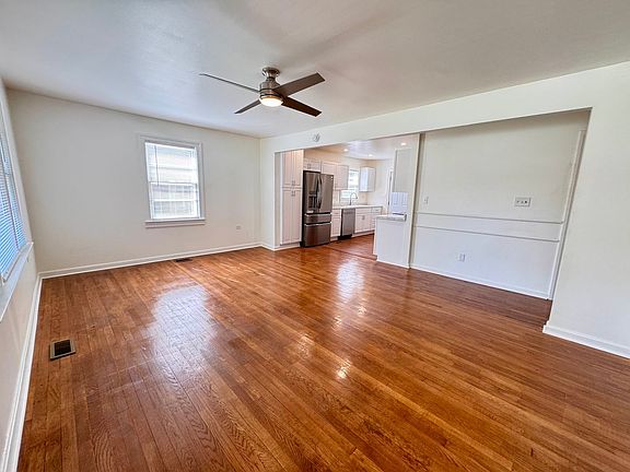 2nd image of 804 E Northington St