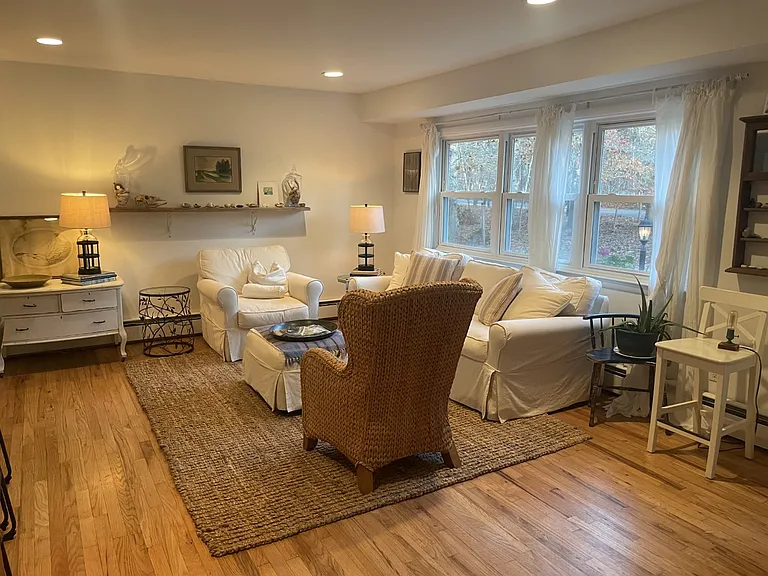 Springs Fireplace Rd — Photo 3